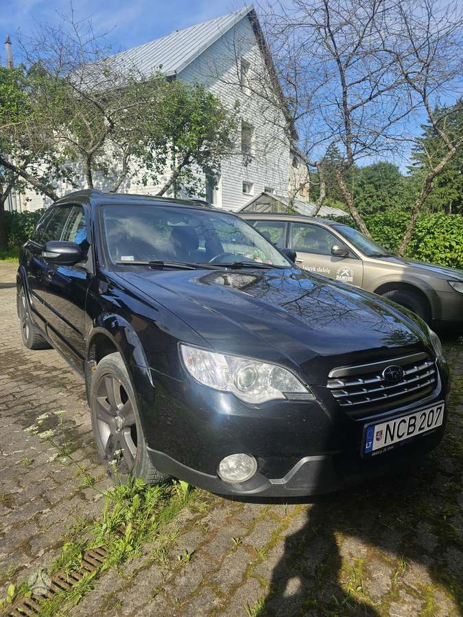 Subaru Outback 2008 — двигун 2457 cm³, 173 HP (127kW)