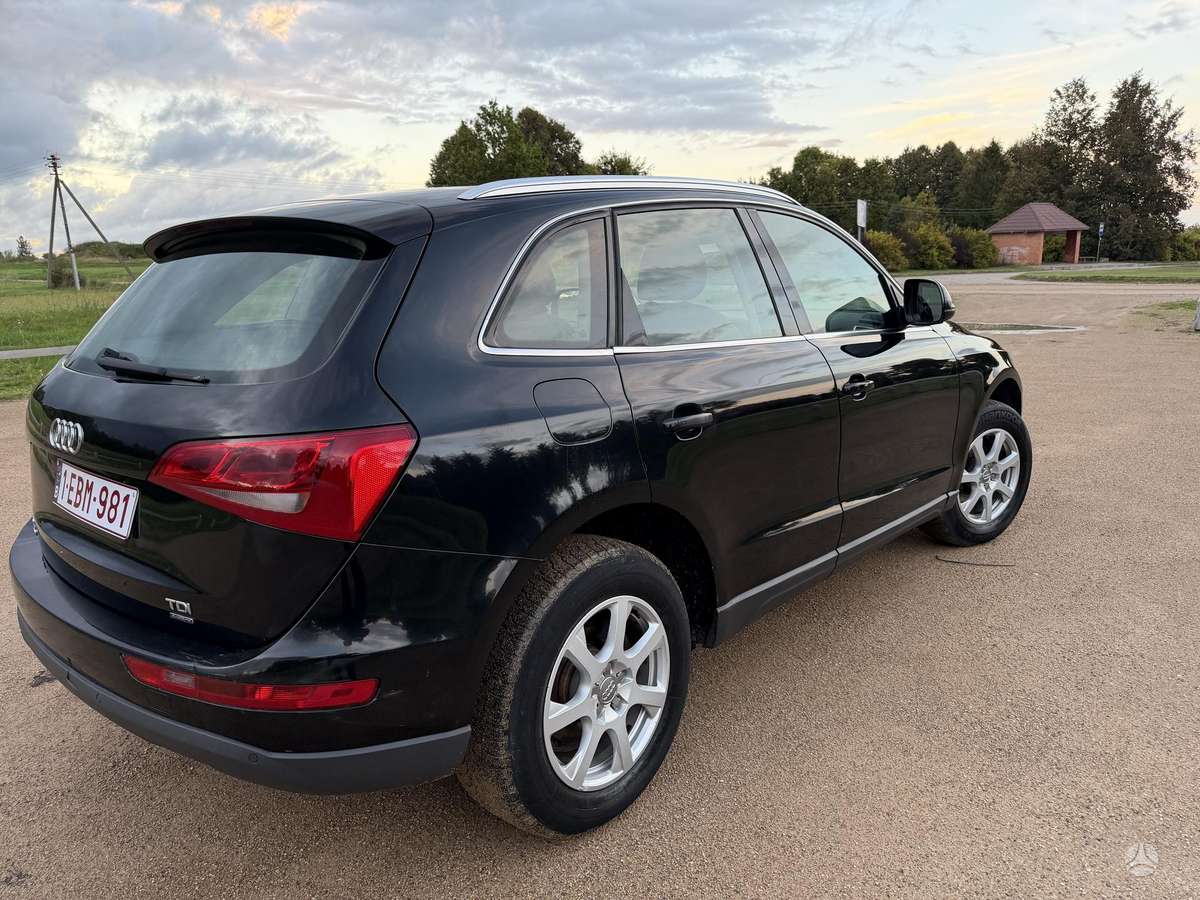 Audi Q5 2011 — engine 1968 cm³, 141 HP (104kW)