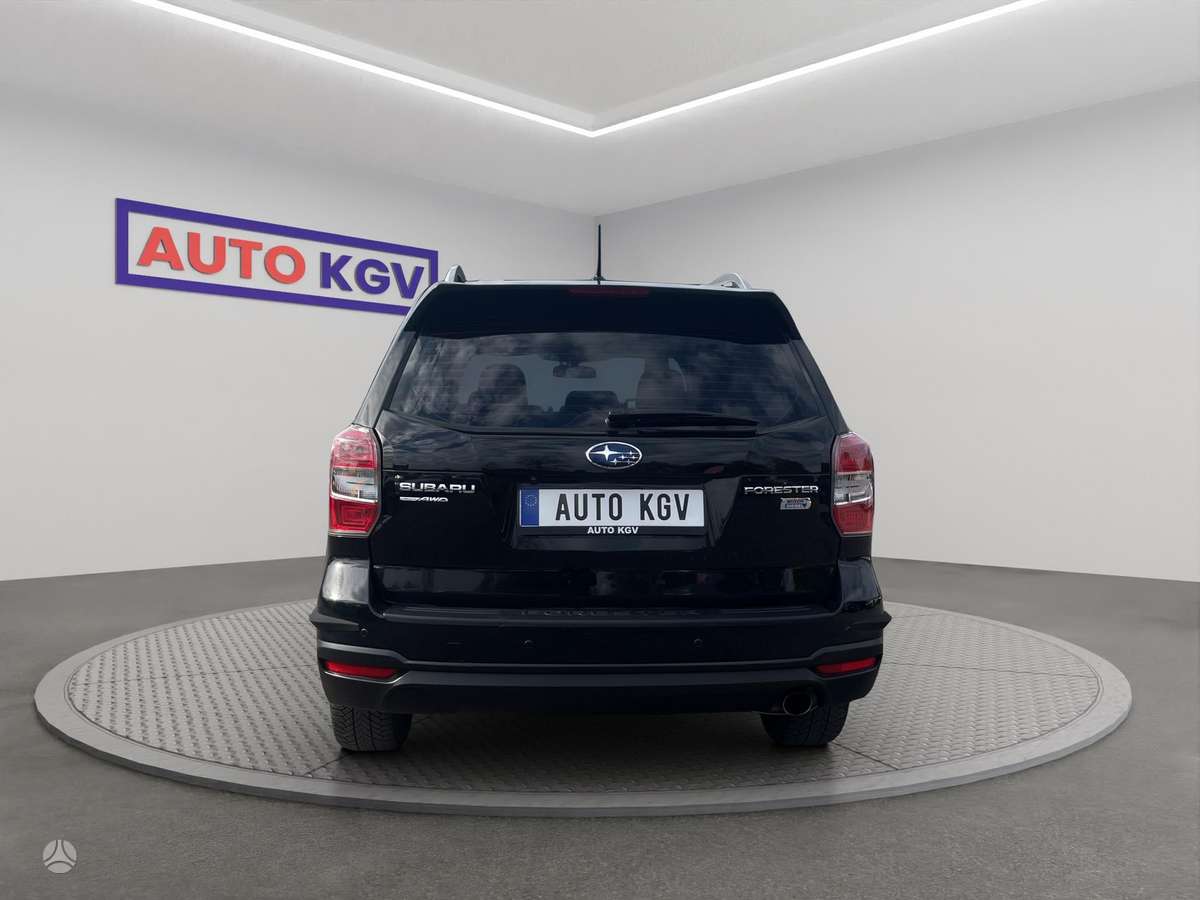Subaru Forester 2014 — двигун 2000 cm³, 147 HP (108kW)