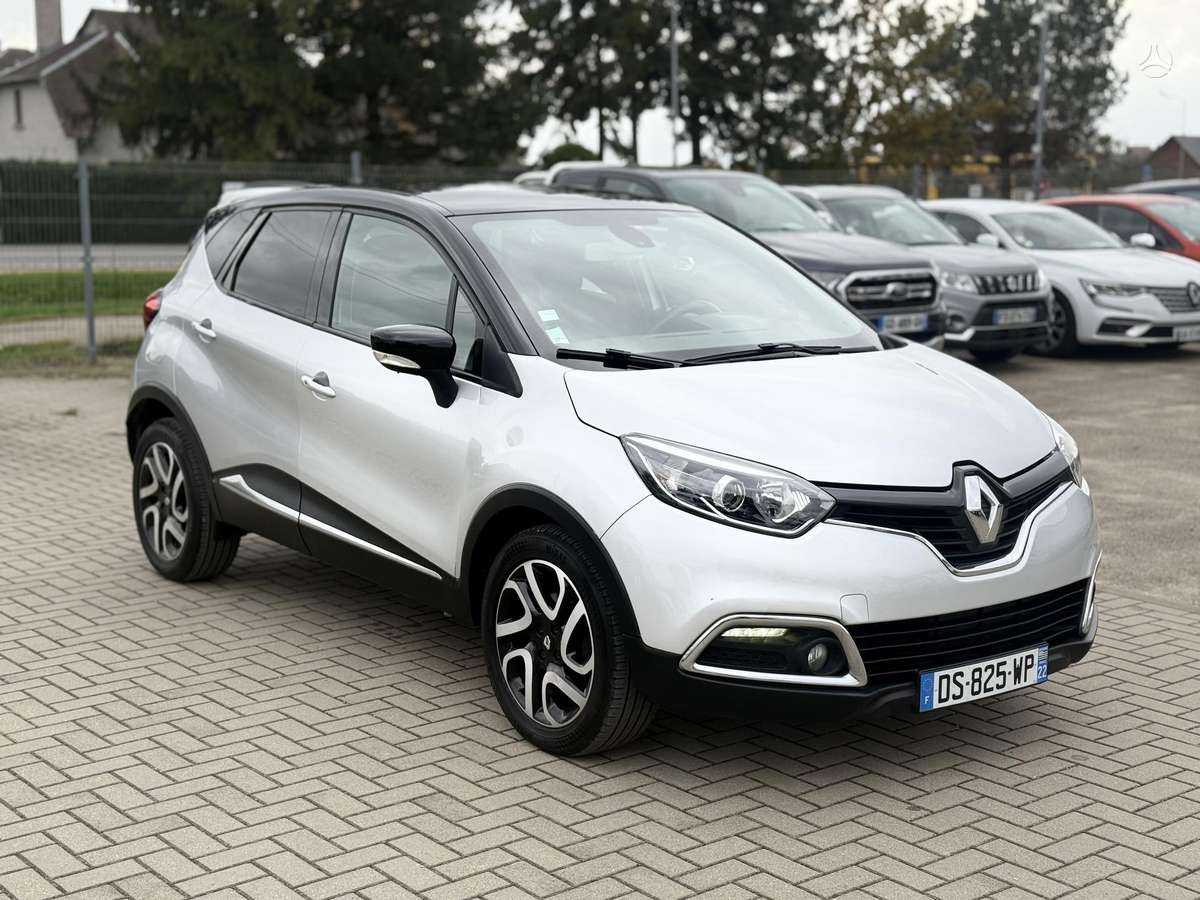Renault Captur 2015 — салон