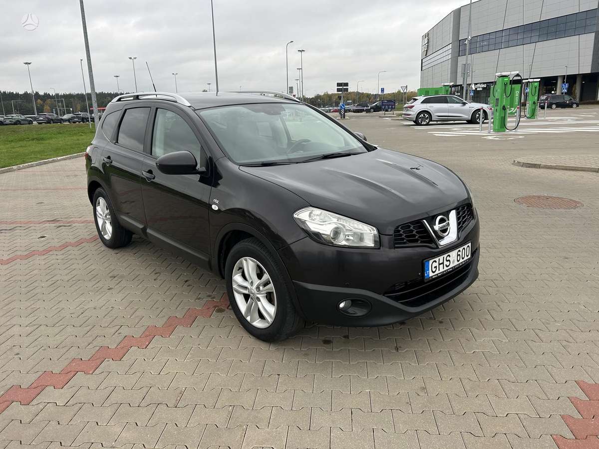 Nissan Qashqai+2 2010 — engine 2000 cm³, 150 HP (110kW)