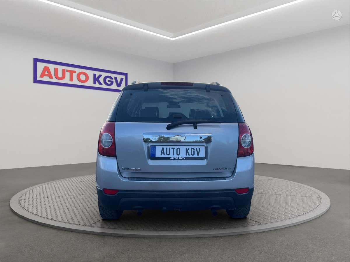 Chevrolet Captiva 2008 — двигун 2000 cm³, 150 HP (110kW)
