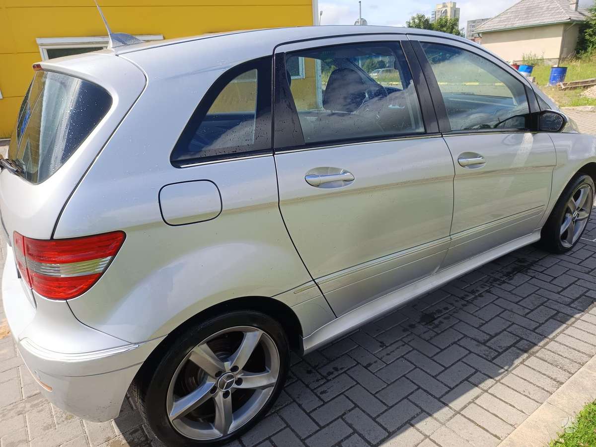 Mercedes-Benz B200 2006 — photo 10