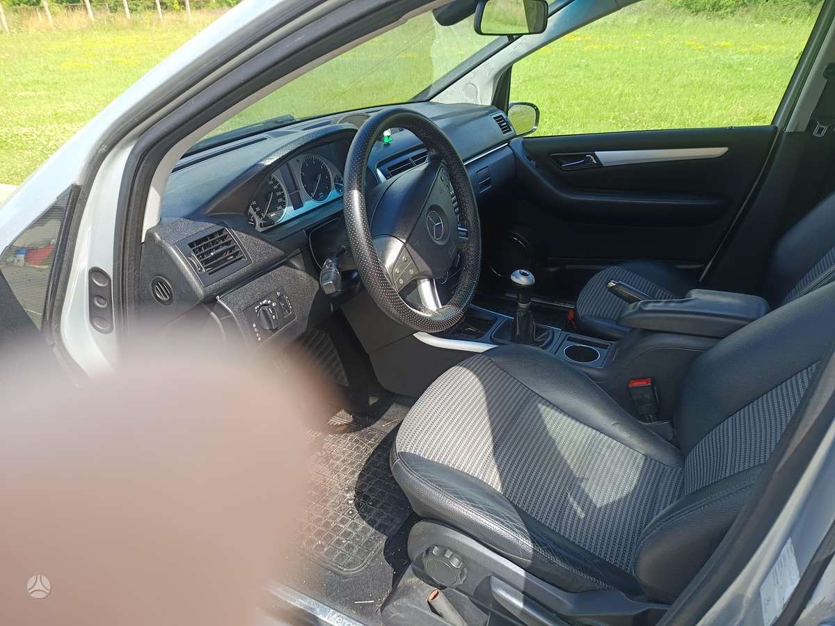 Mercedes-Benz B200 2006 — photo 15