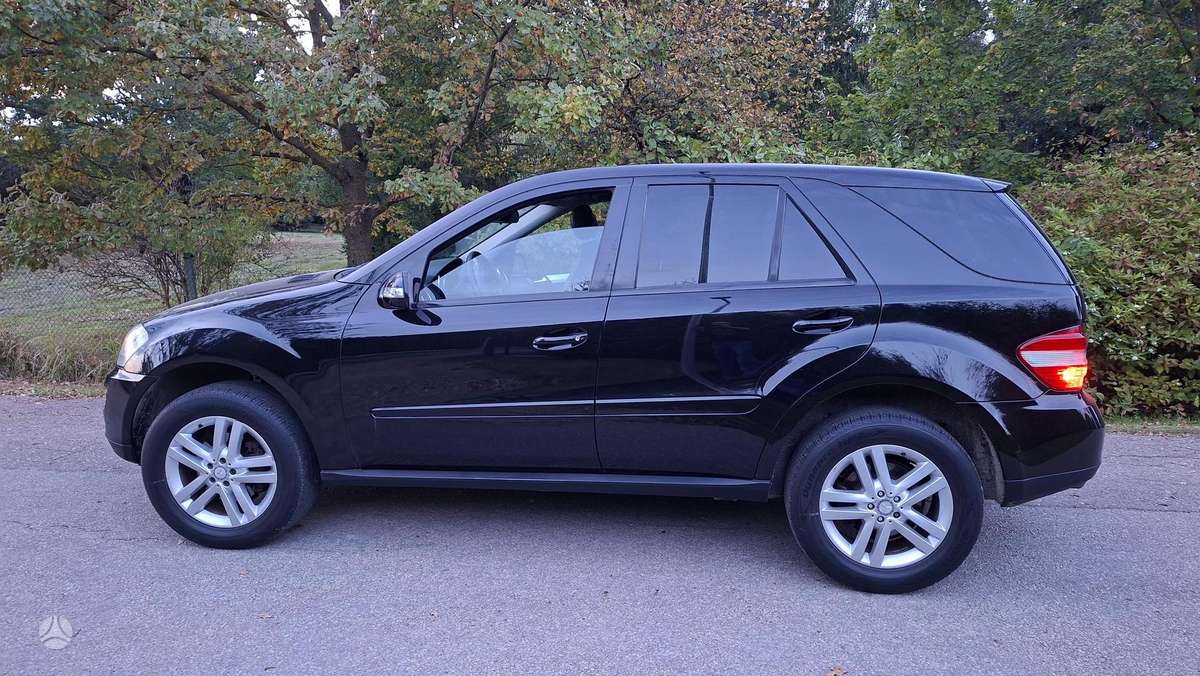 Mercedes-Benz ML280 2008 — photo 10