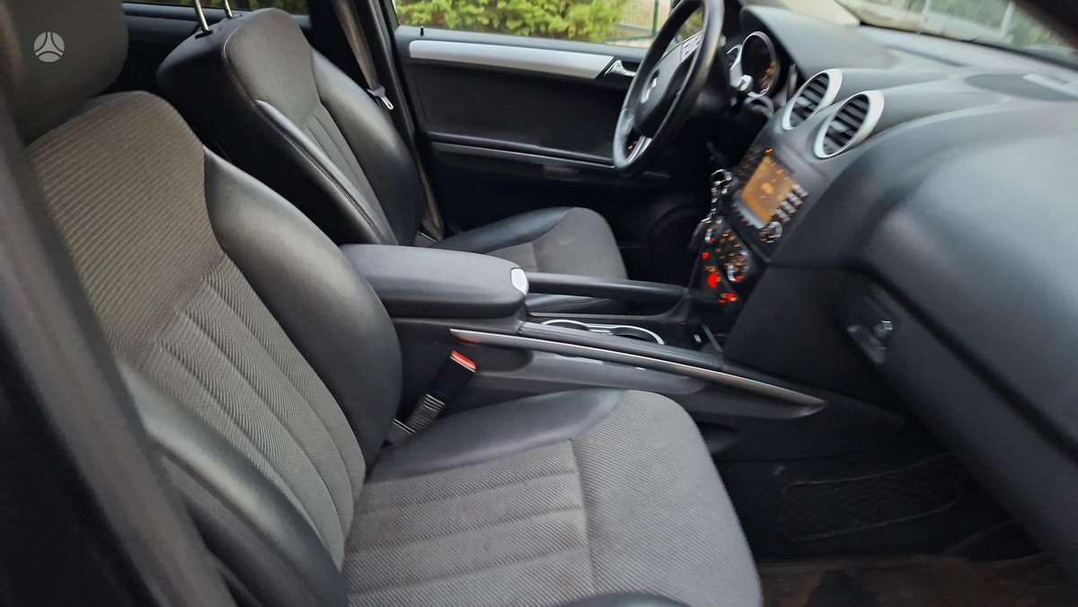 Mercedes-Benz ML280 2008 — photo 11