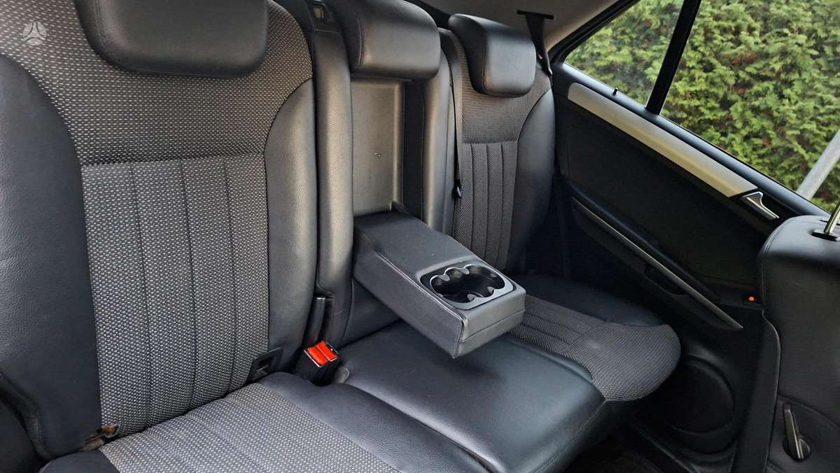 Mercedes-Benz ML280 2008 — photo 16