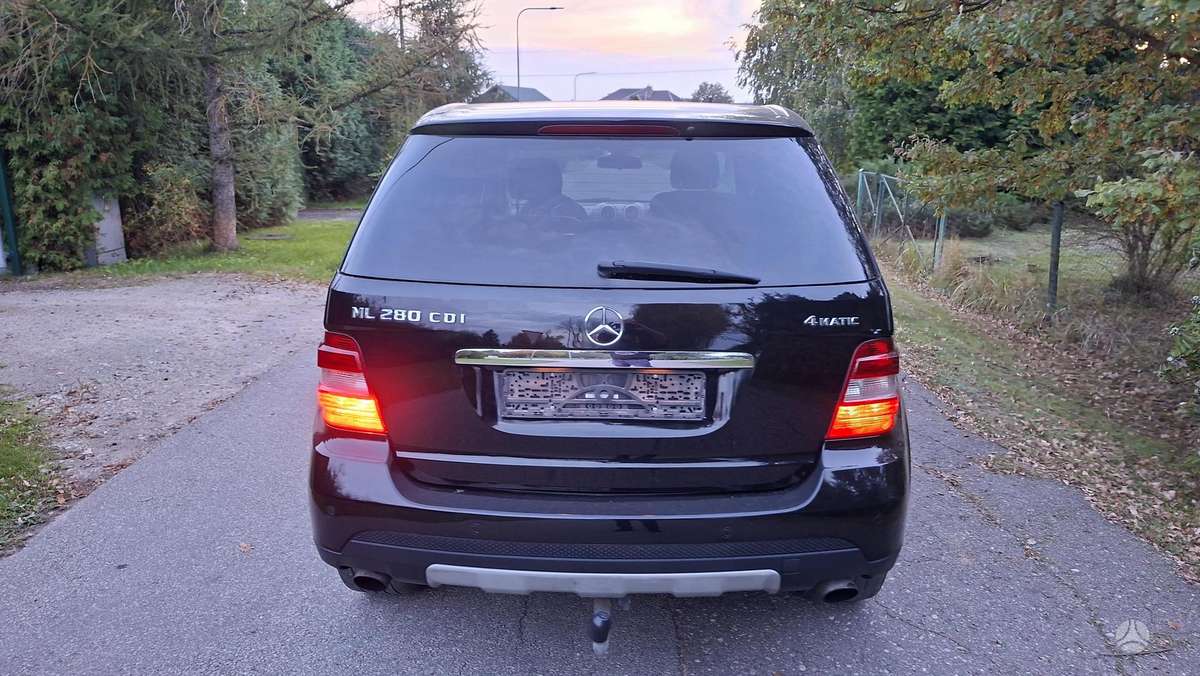Mercedes-Benz ML280 2008 — photo 8