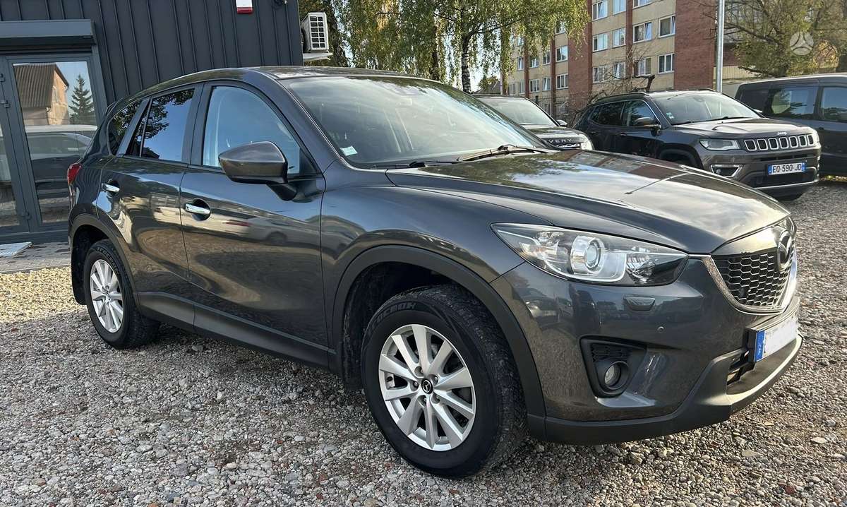 Mazda CX-5 2014 — rear view