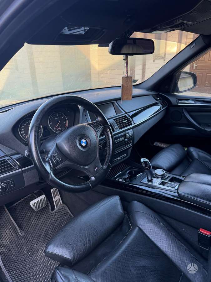 BMW X5 2008 — photo 5