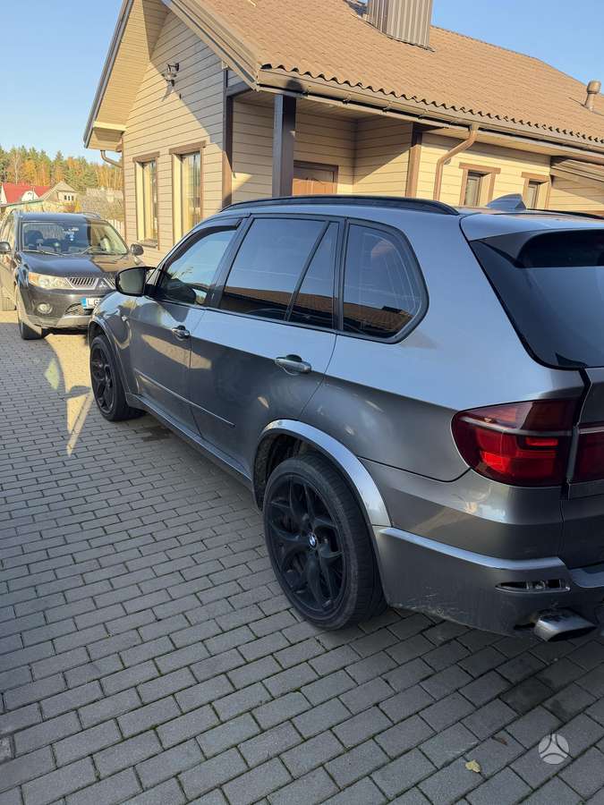 BMW X5 2008 — photo 6