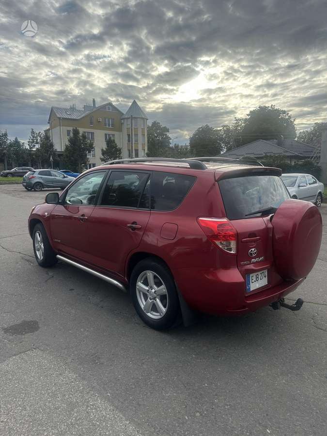 Toyota RAV4 2009 — двигун 3546 cm³, 269 HP (198kW)