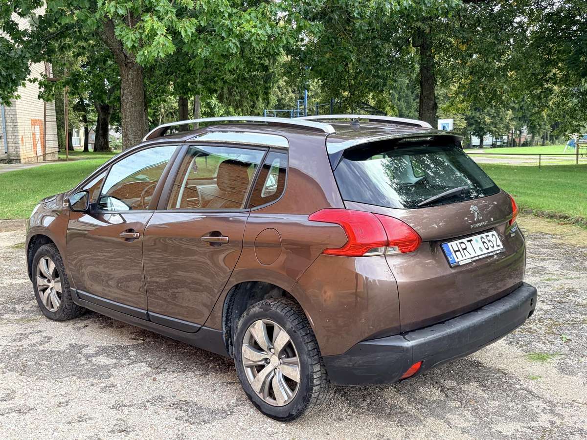 Peugeot 2008 2015 — photo 6