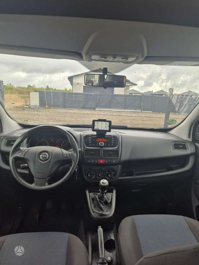 Opel Combo 2014 — photo 11