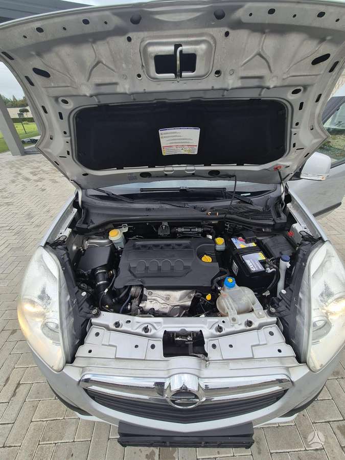 Opel Combo 2014 — photo 15