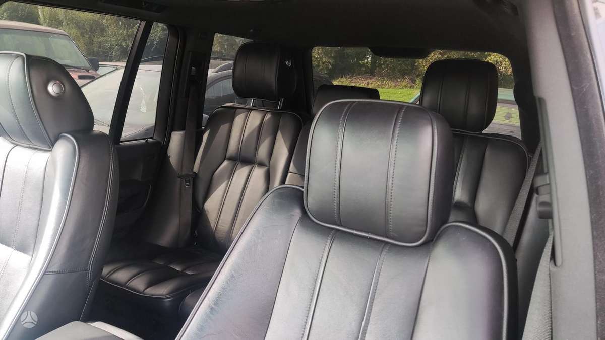 Land Rover 2011 — photo 9