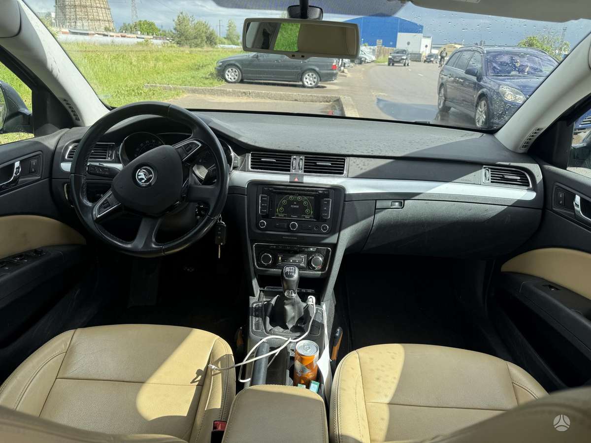 Skoda Superb 2015 — photo 8