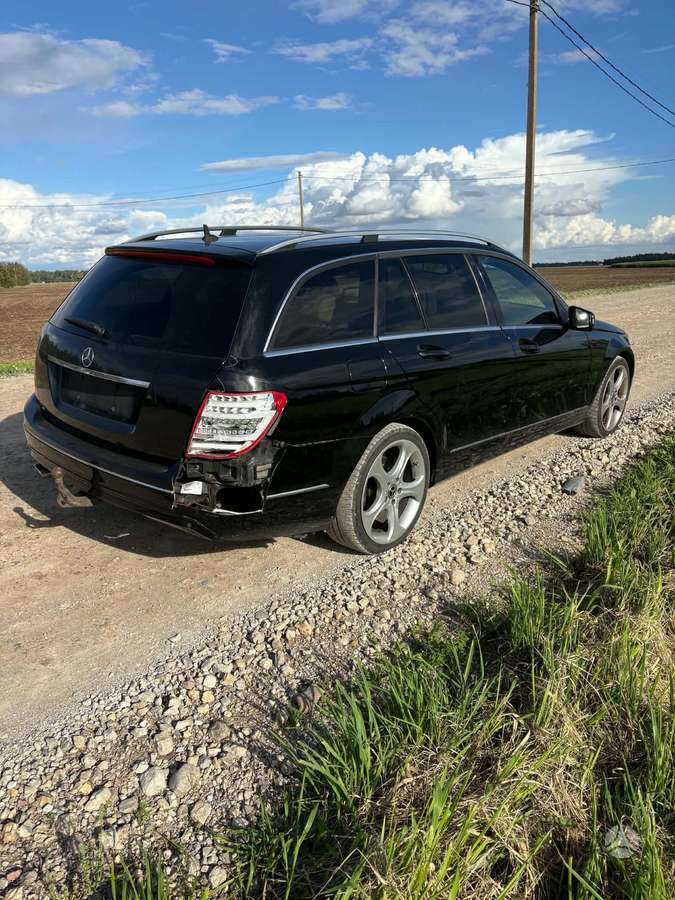 Mercedes-Benz C220 2012 — photo 5