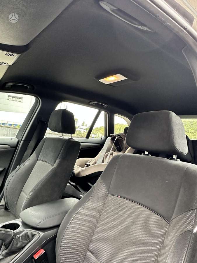 BMW X1 2013 — photo 12
