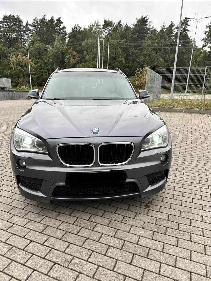 BMW X1 2013 — photo 9