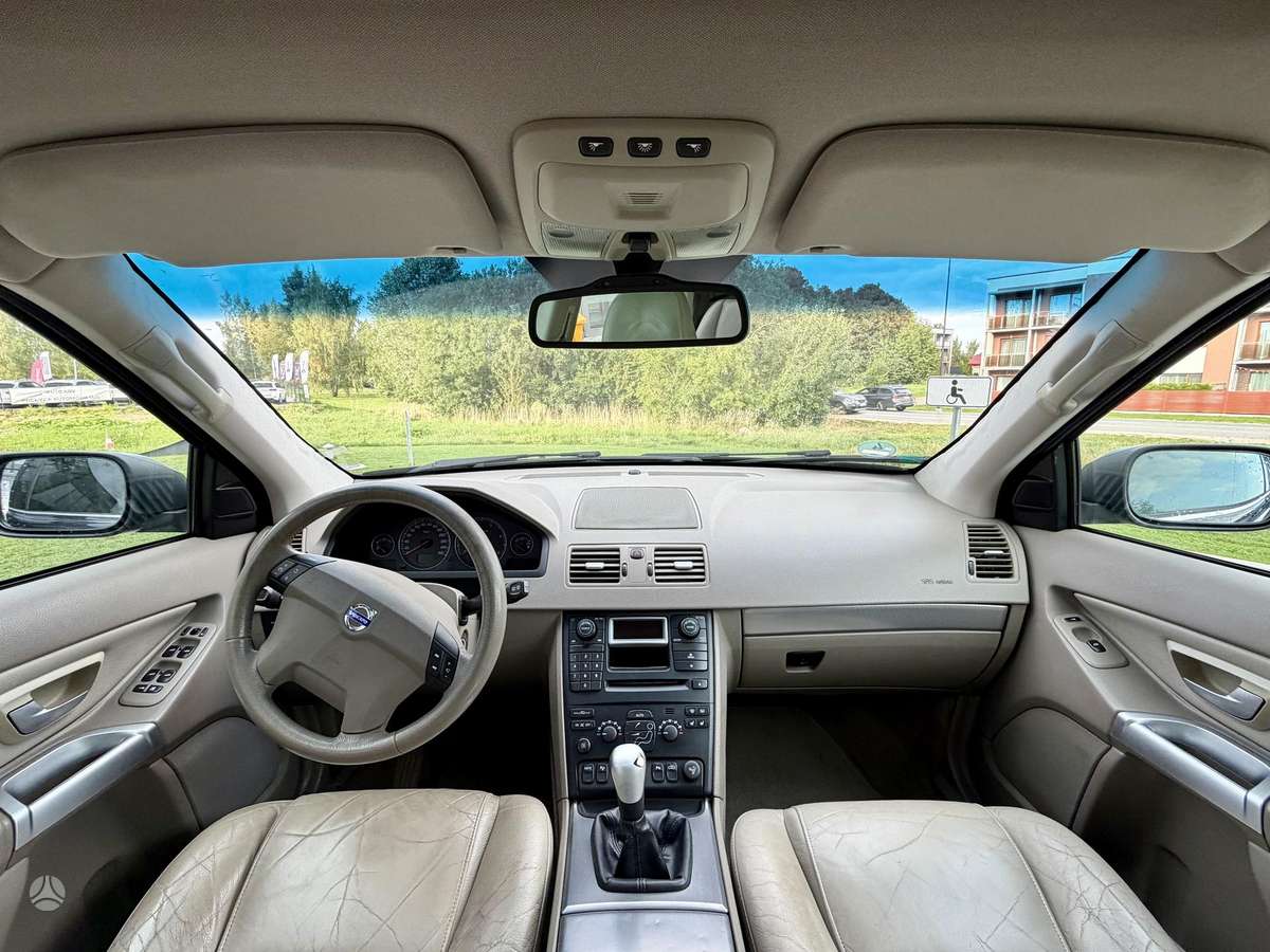 Volvo XC90 2005 — photo 10