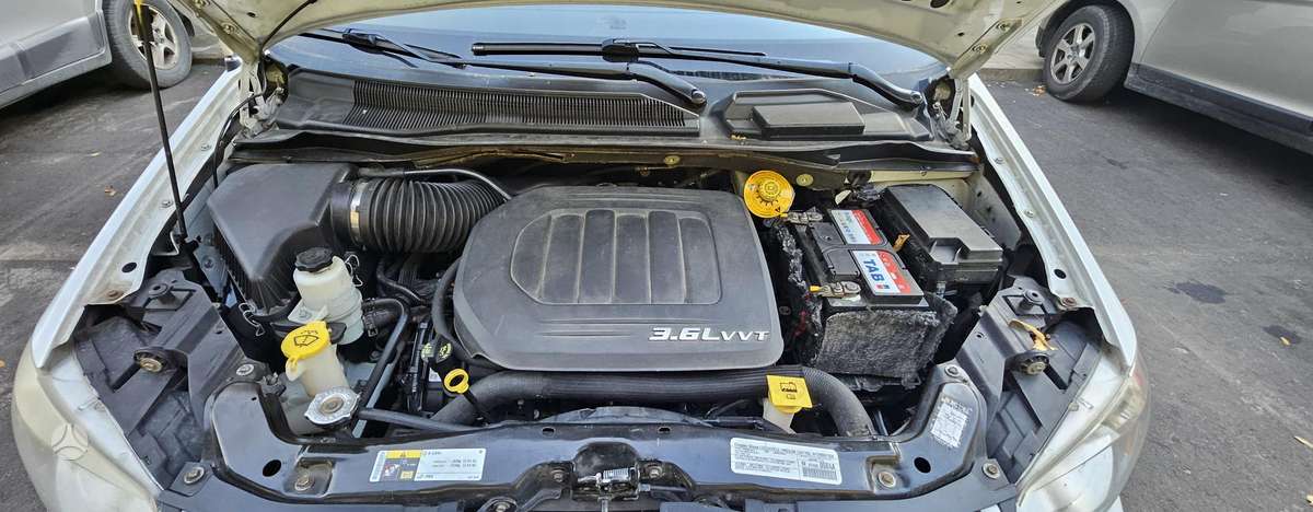 Dodge Grand 2014 — photo 18
