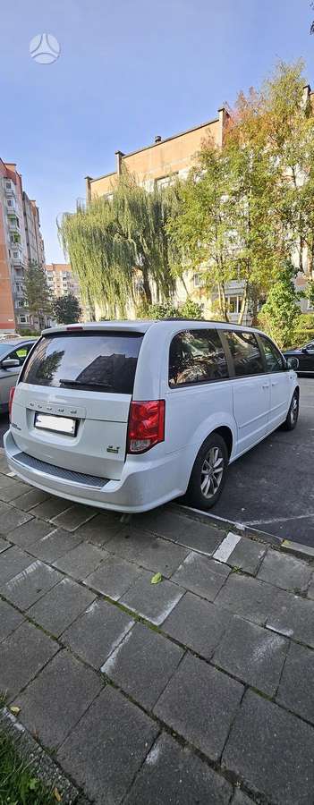 Dodge Grand 2014 — engine 3604 cm³, 283 HP (208kW)