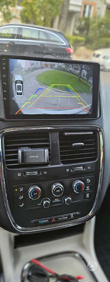 Dodge Grand 2014 — photo 9