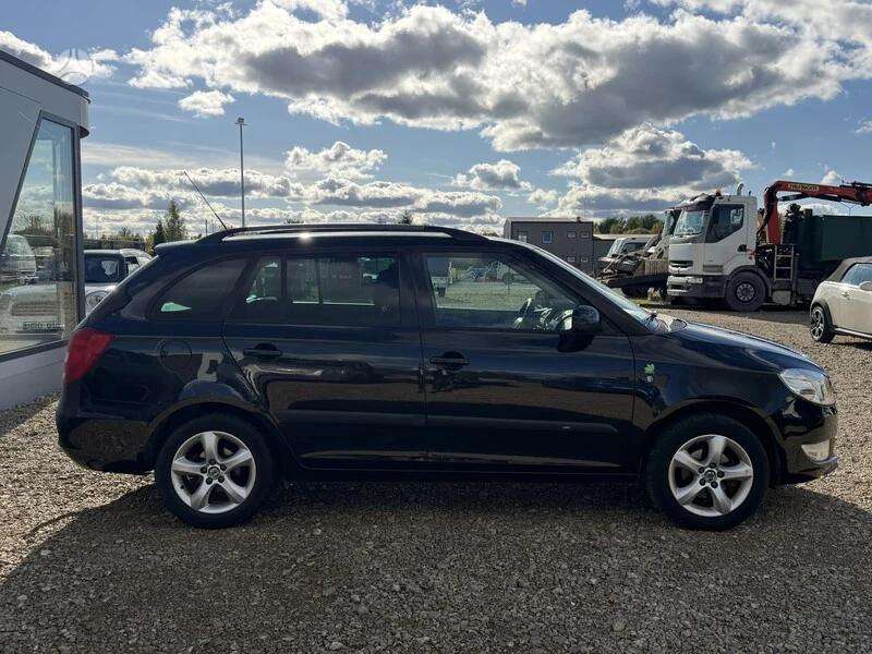 Skoda Fabia 2011 — engine 1199 cm³, 75 HP (55kW)