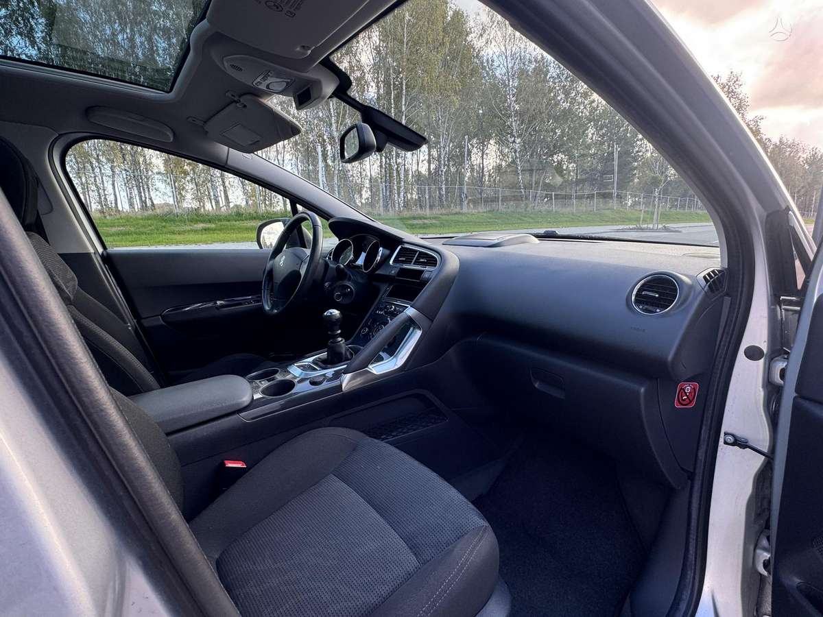 Peugeot 3008 2010 — photo 10