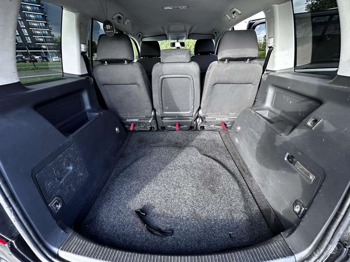 Volkswagen Touran 2006 — photo 13