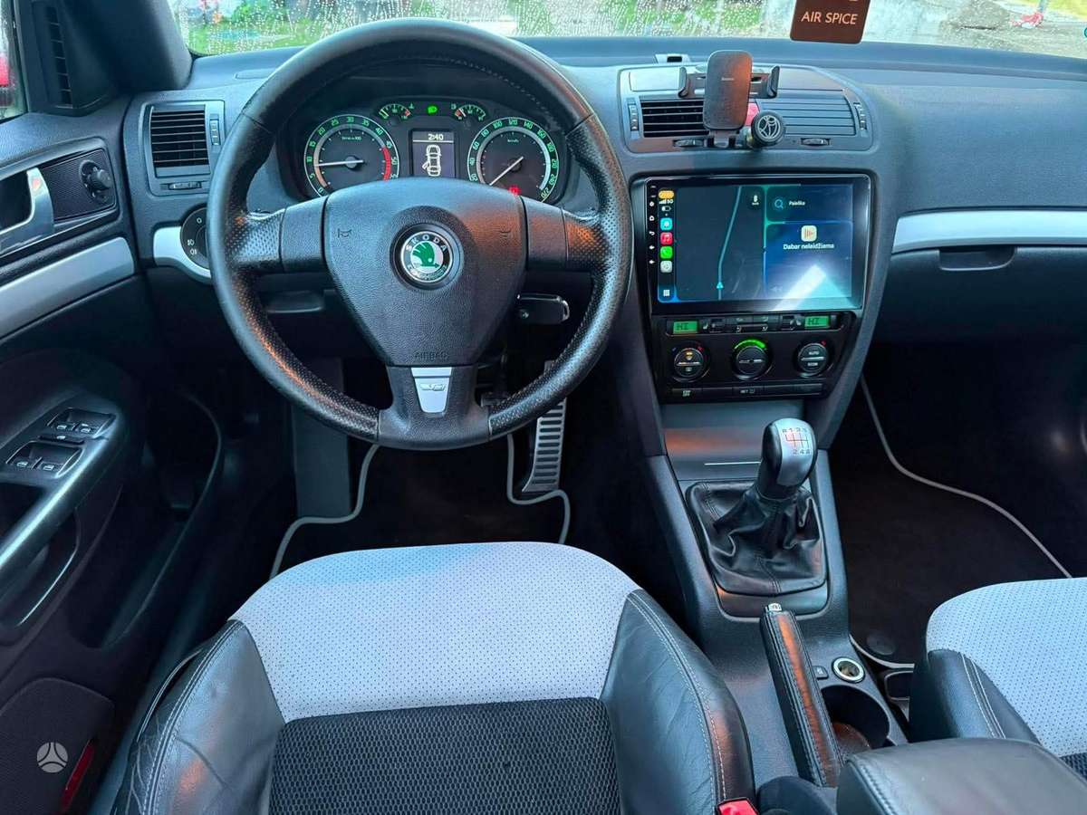 Skoda Octavia 2007 — photo 17