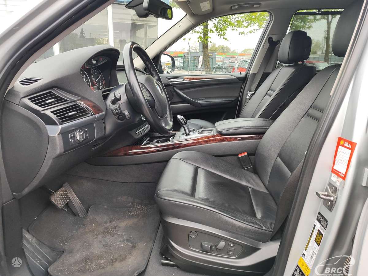 BMW X5 2013 — photo 13