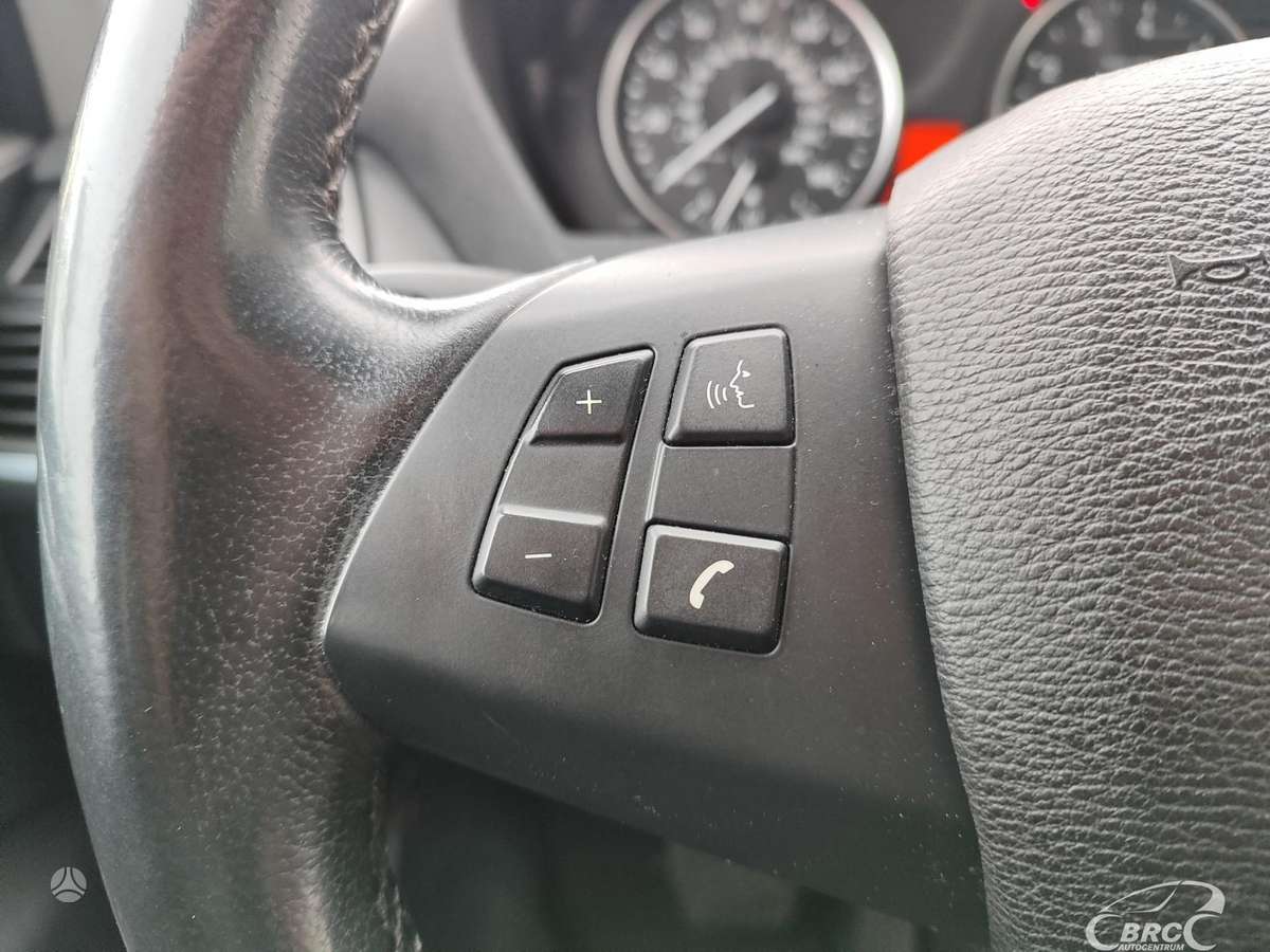 BMW X5 2013 — photo 16
