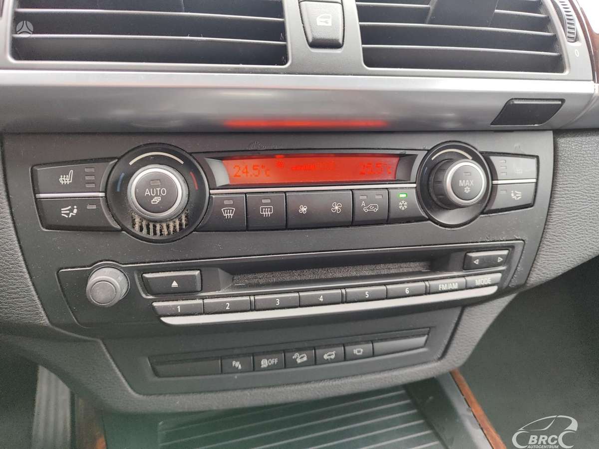 BMW X5 2013 — photo 27