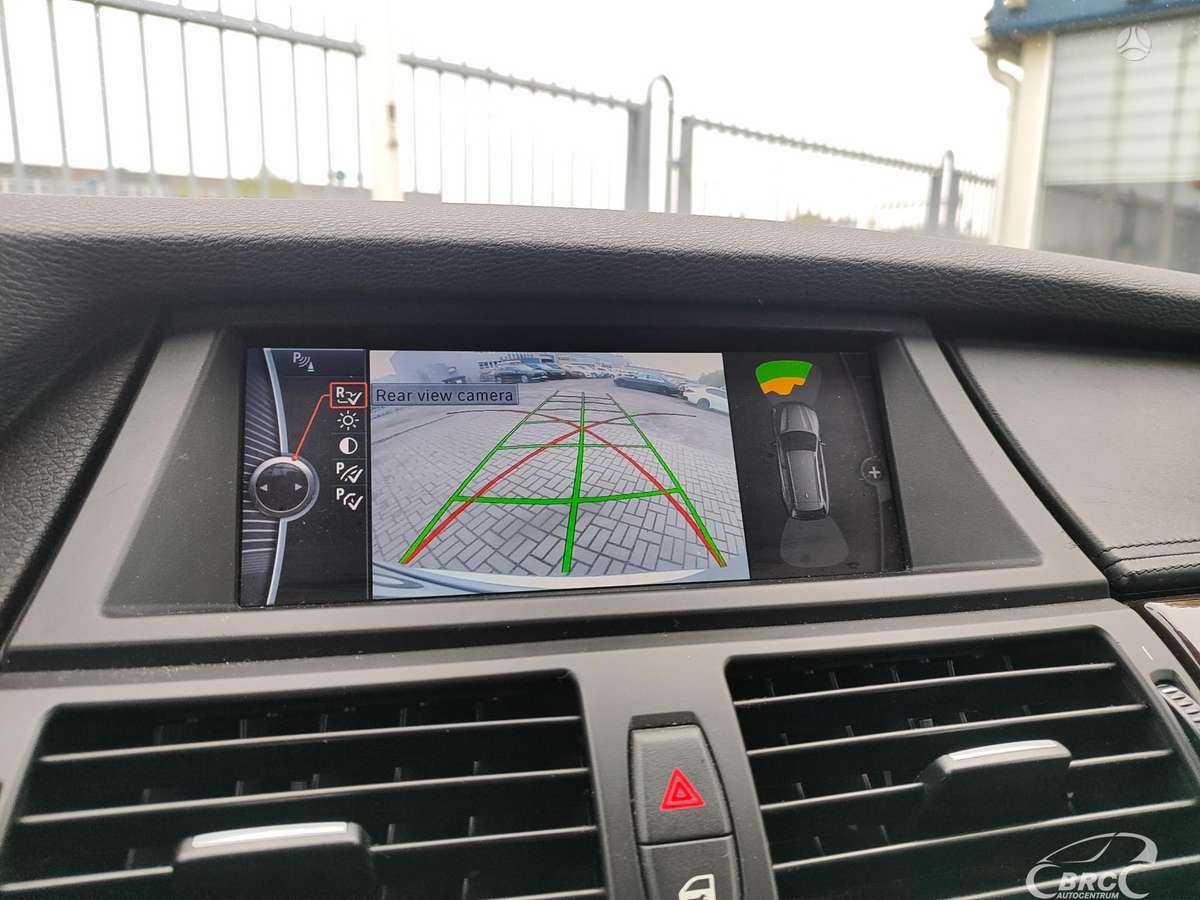 BMW X5 2013 — photo 29