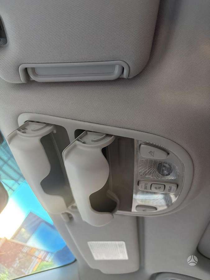 Hyundai Santa 2011 — photo 11