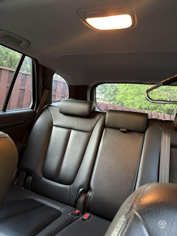 Hyundai Santa 2011 — photo 13