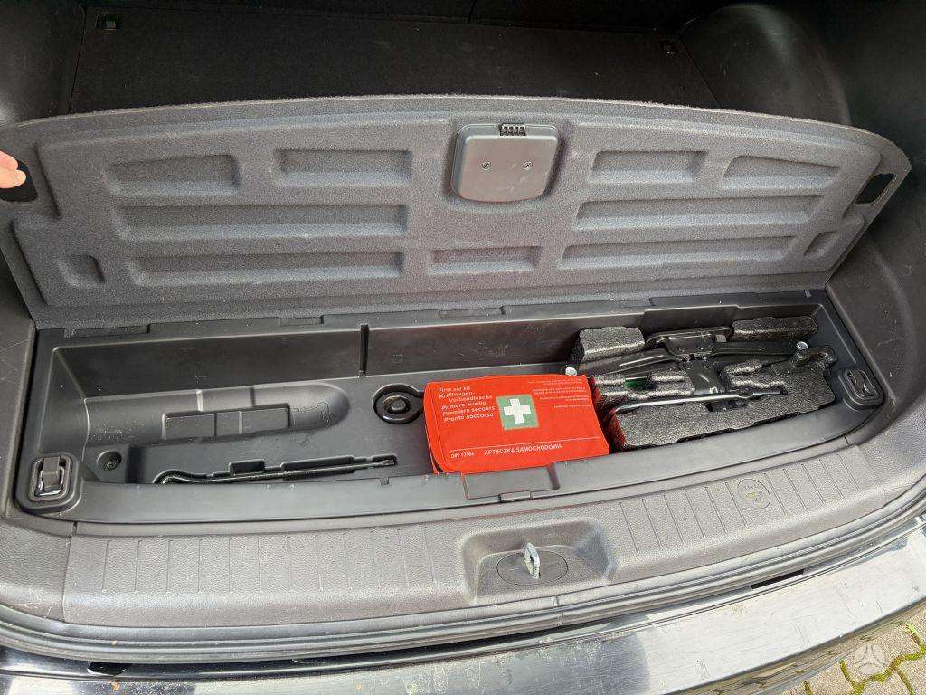 Hyundai Santa 2011 — photo 15