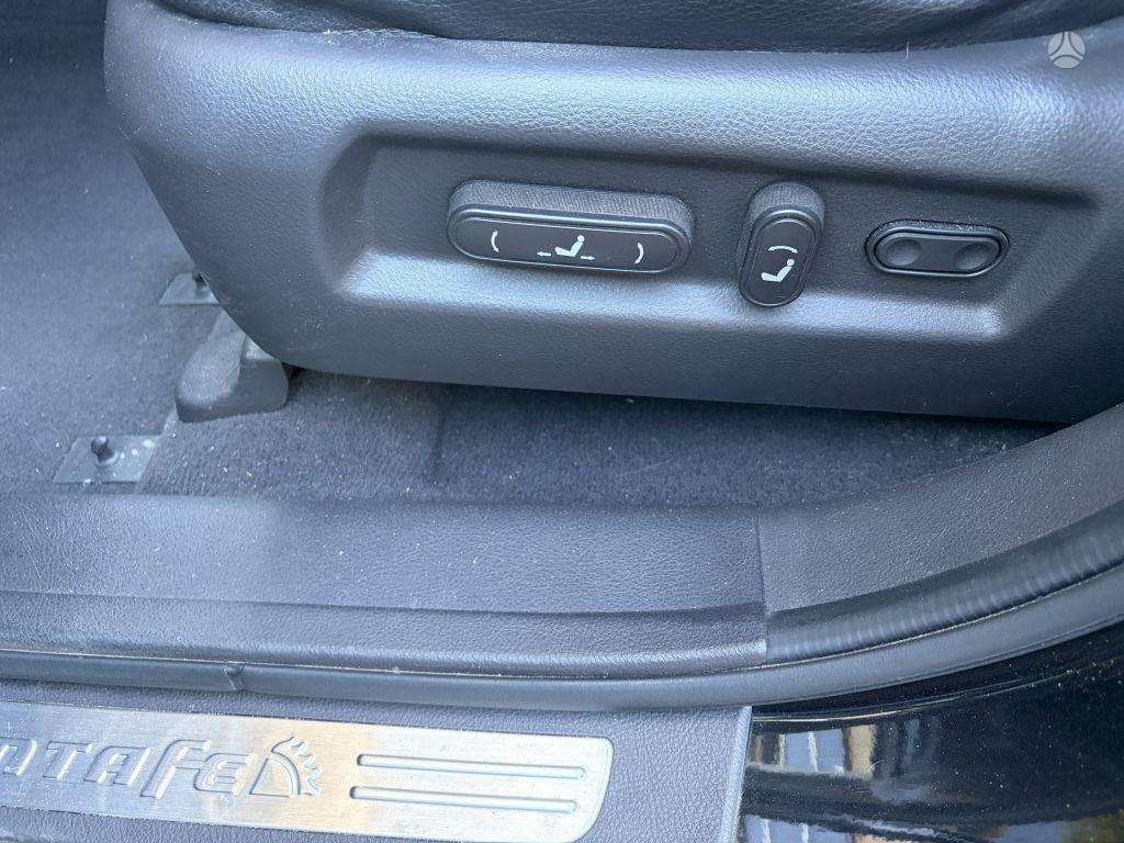 Hyundai Santa 2011 — photo 6