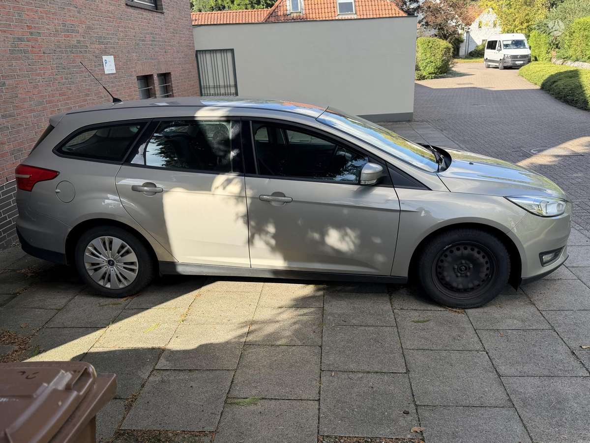 Ford Focus 2015 — photo 5
