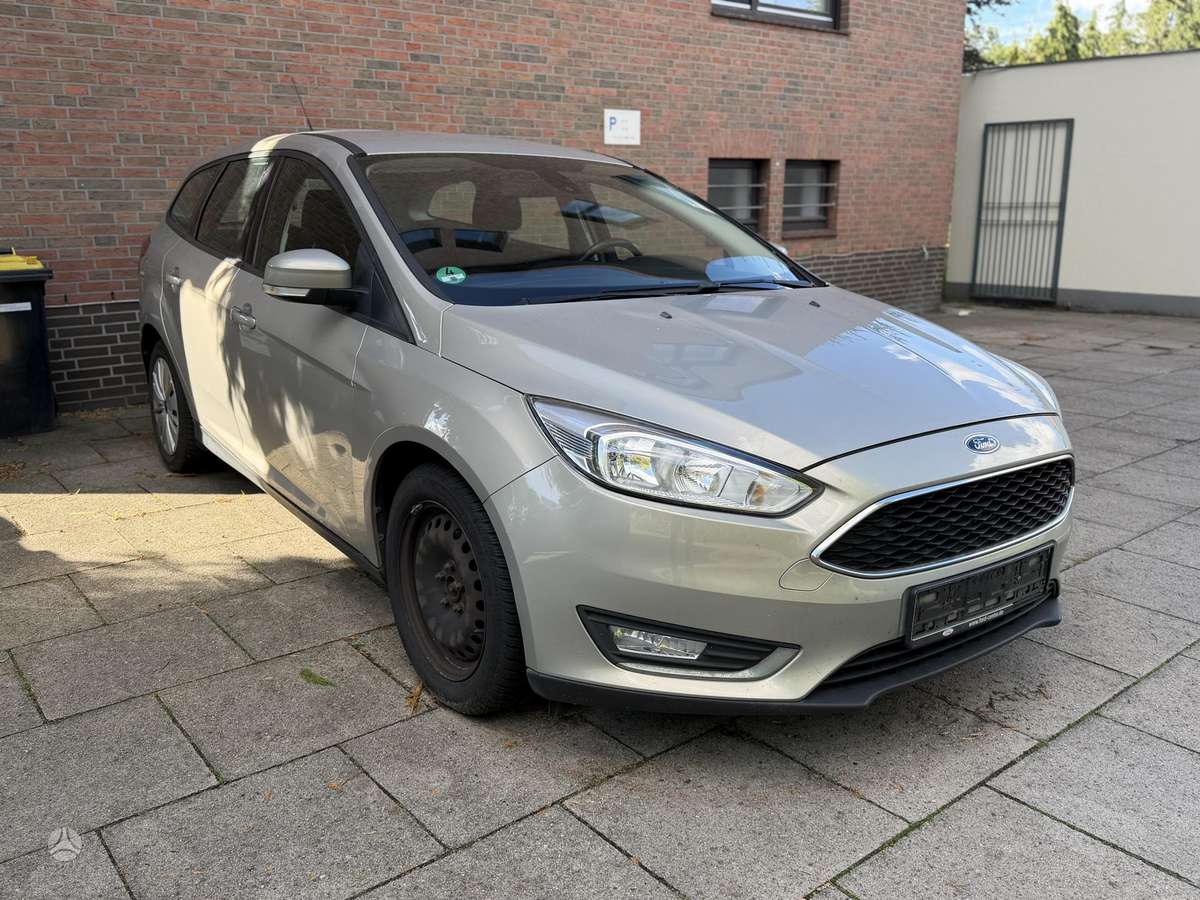 Ford Focus 2015 — photo 6