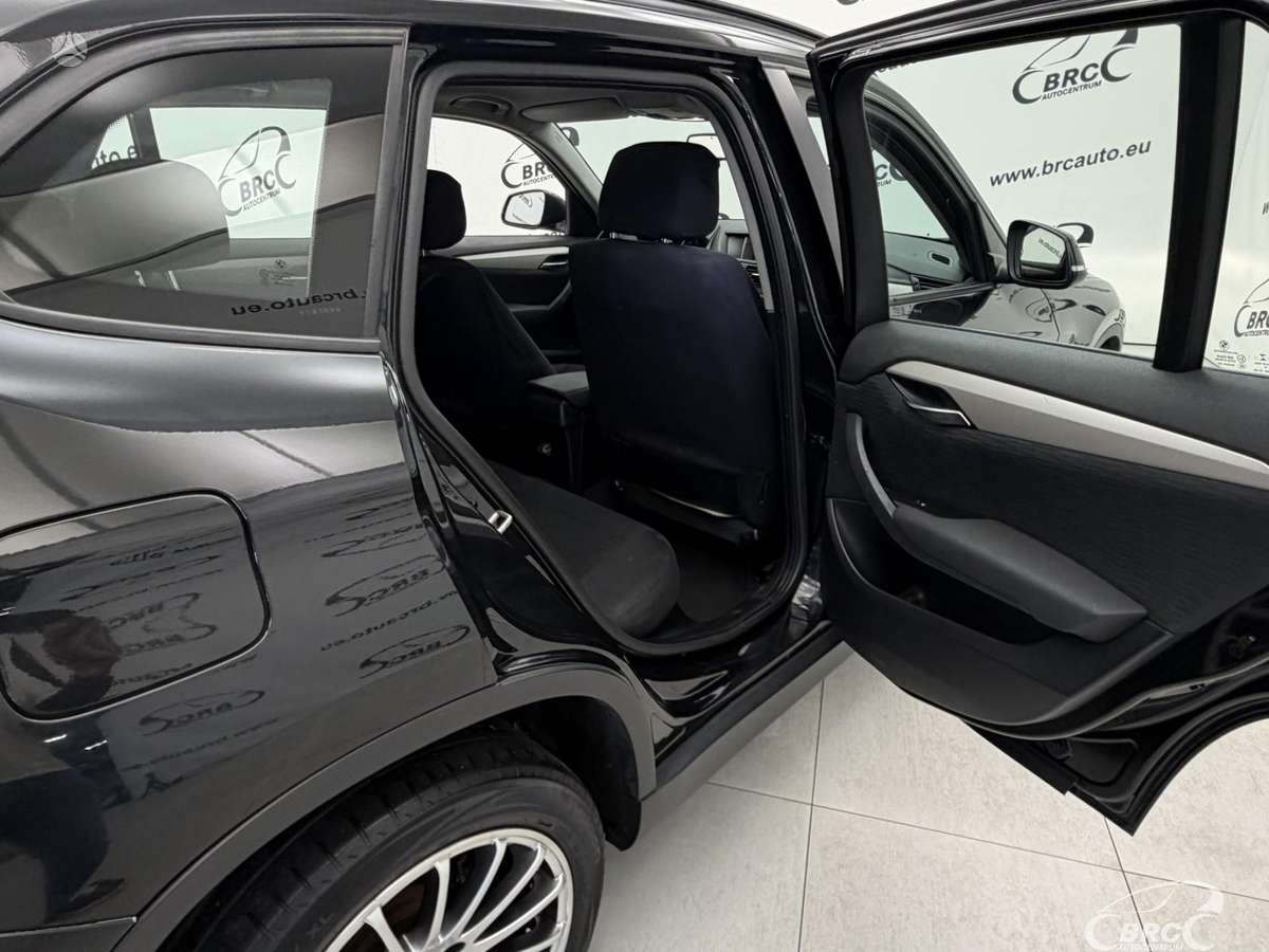 BMW X1 2014 — photo 13