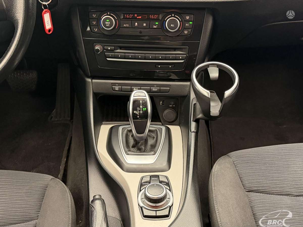 BMW X1 2014 — photo 18