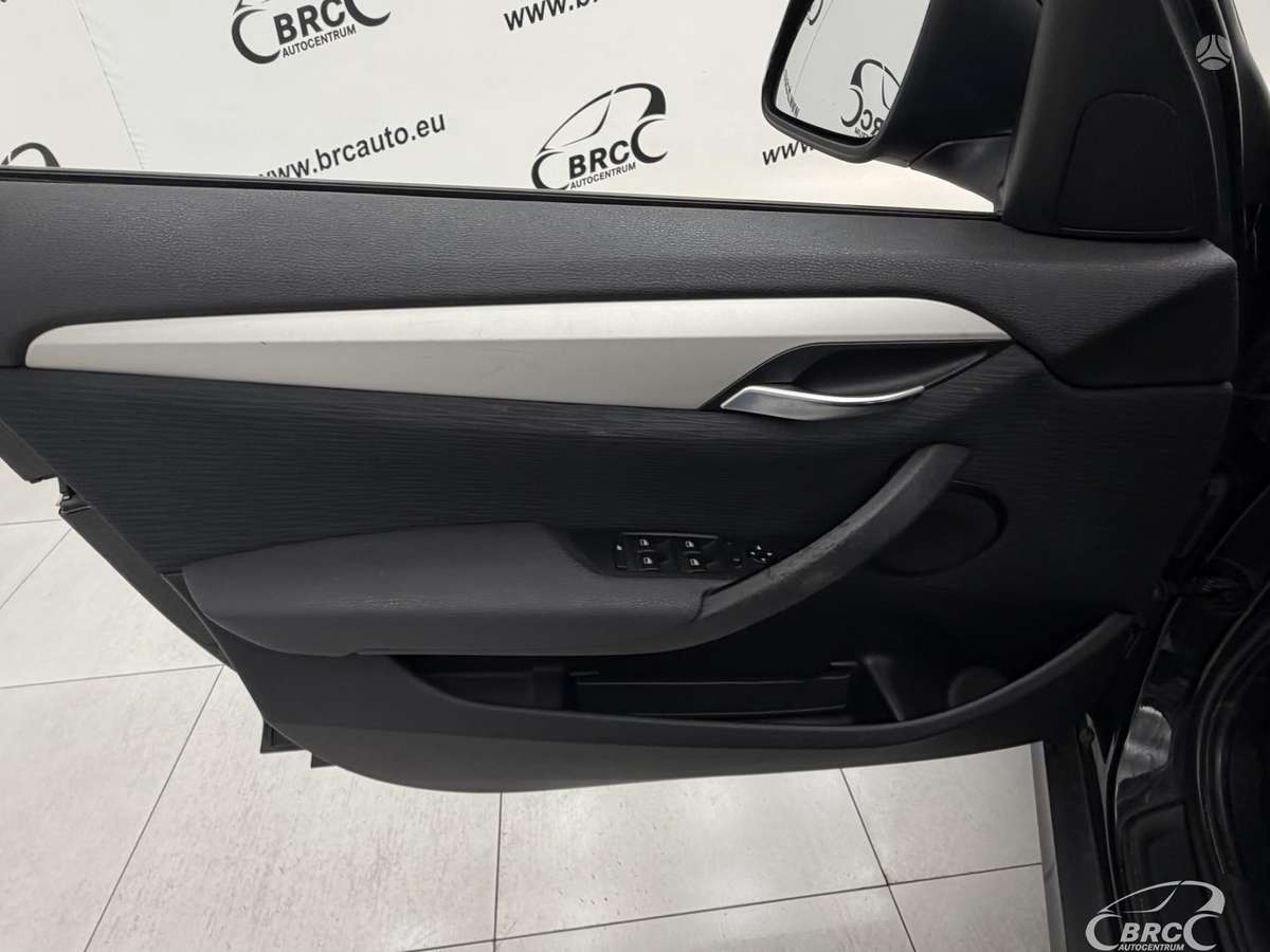 BMW X1 2014 — photo 20