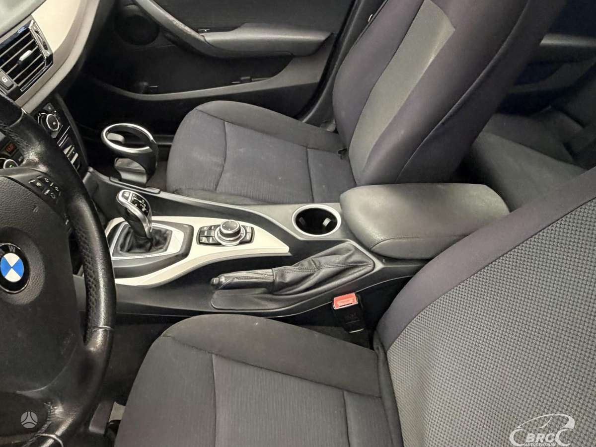 BMW X1 2014 — photo 24