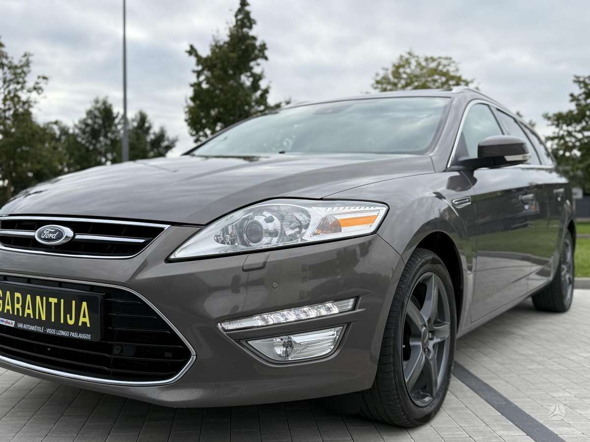 Ford Mondeo 2013 — photo 10