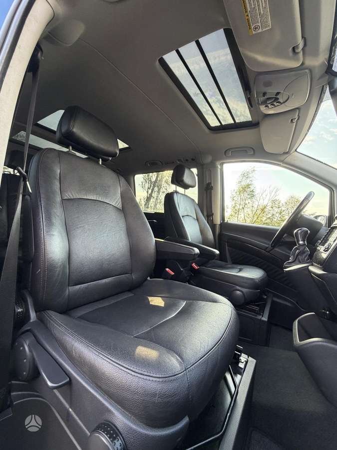Mercedes-Benz Viano 2007 — photo 12