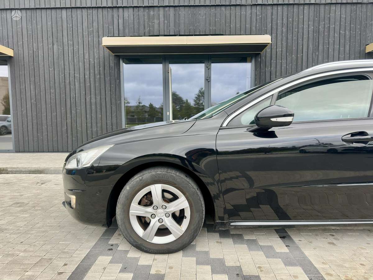 Peugeot 508 2012 — двигун 1600 cm³, 114 HP (84kW)