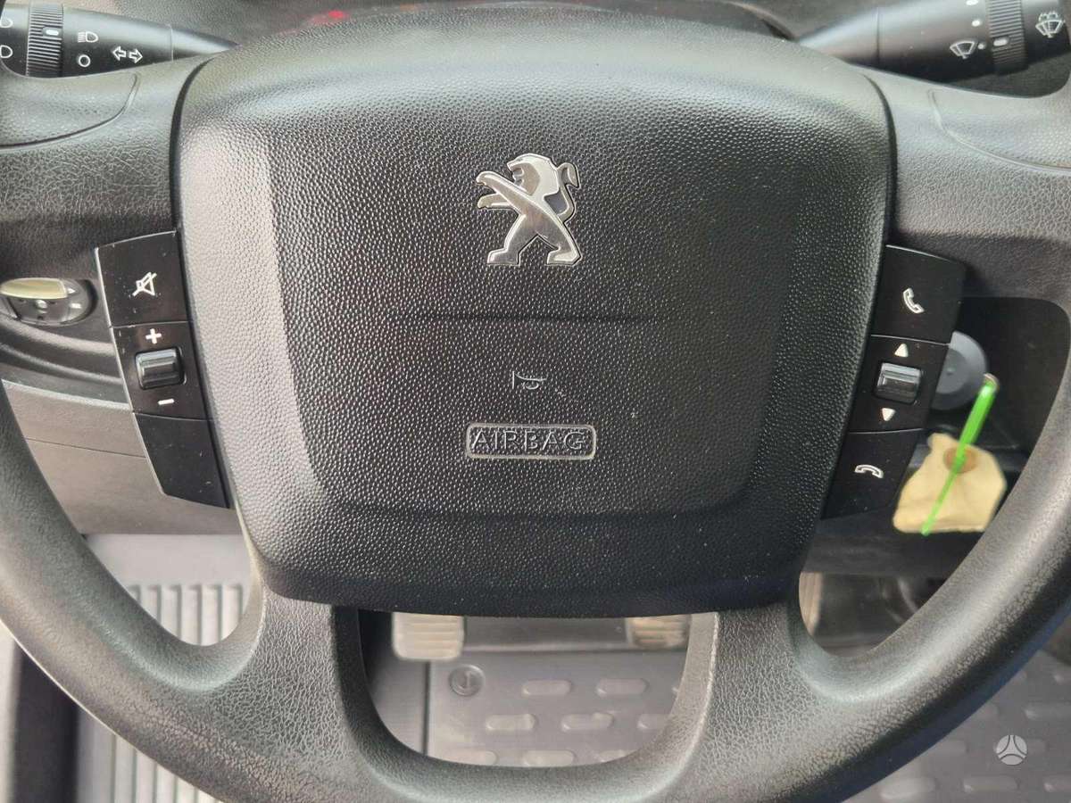 Peugeot Boxer 2015 — фото 16